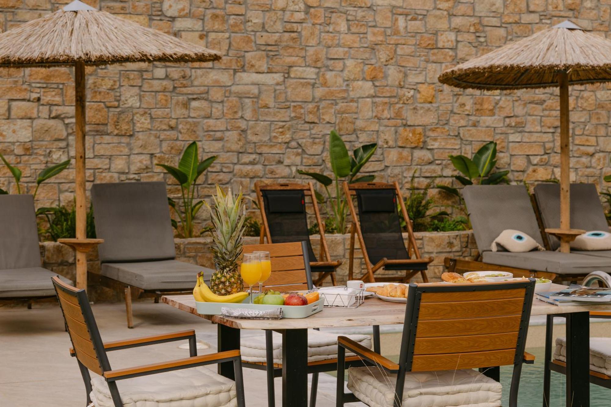 Flamingo View Suites & Villas Неа-Потидеа Экстерьер фото