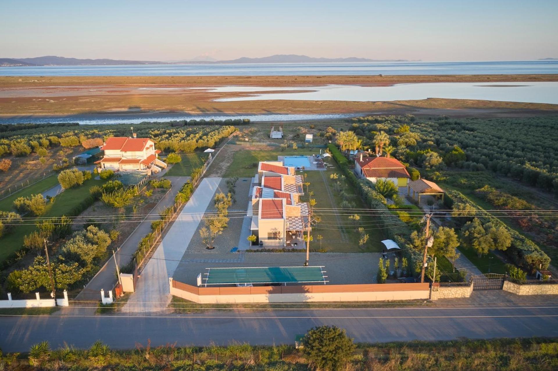 Flamingo View Suites & Villas Неа-Потидеа Экстерьер фото
