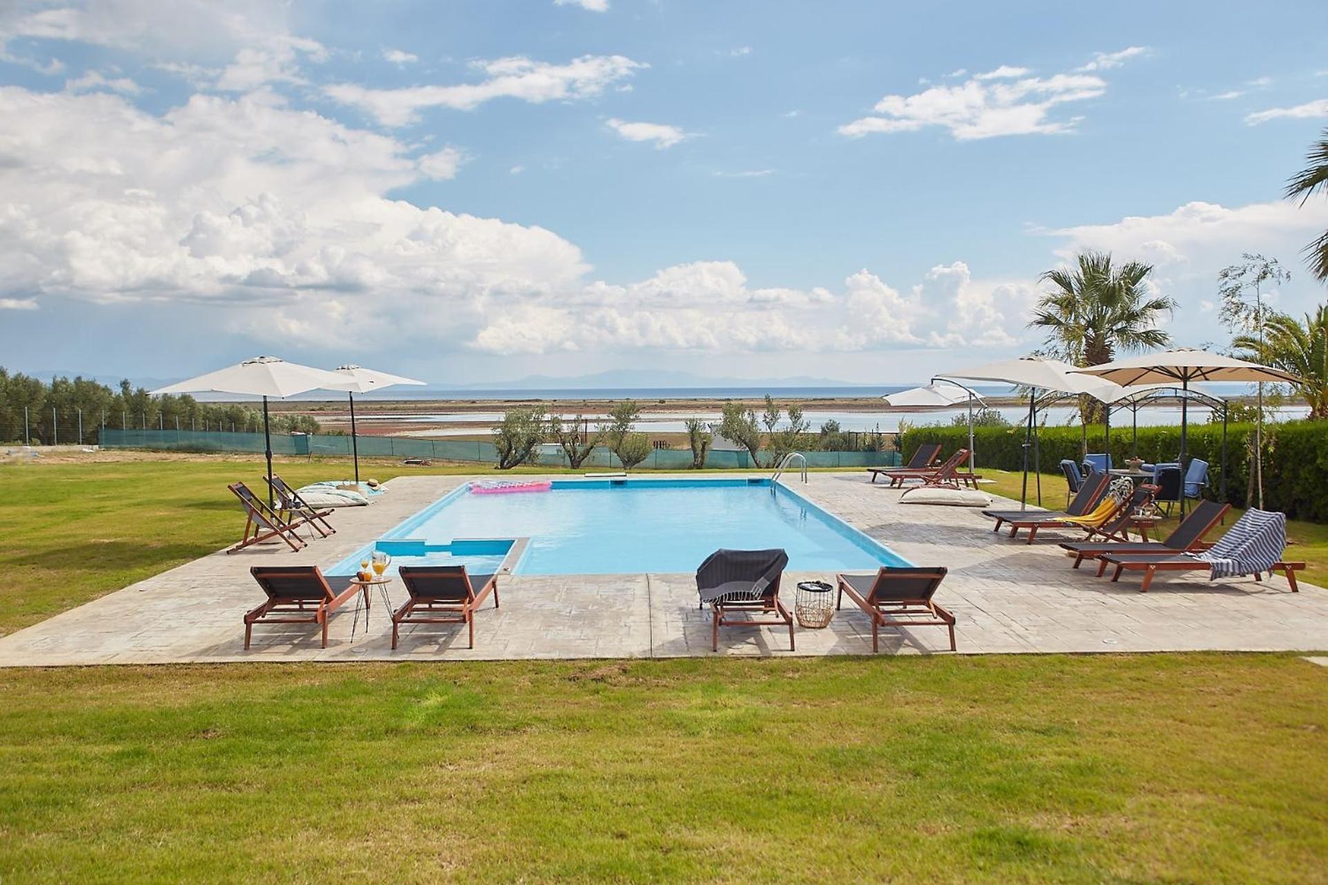 Flamingo View Suites & Villas Неа-Потидеа Экстерьер фото