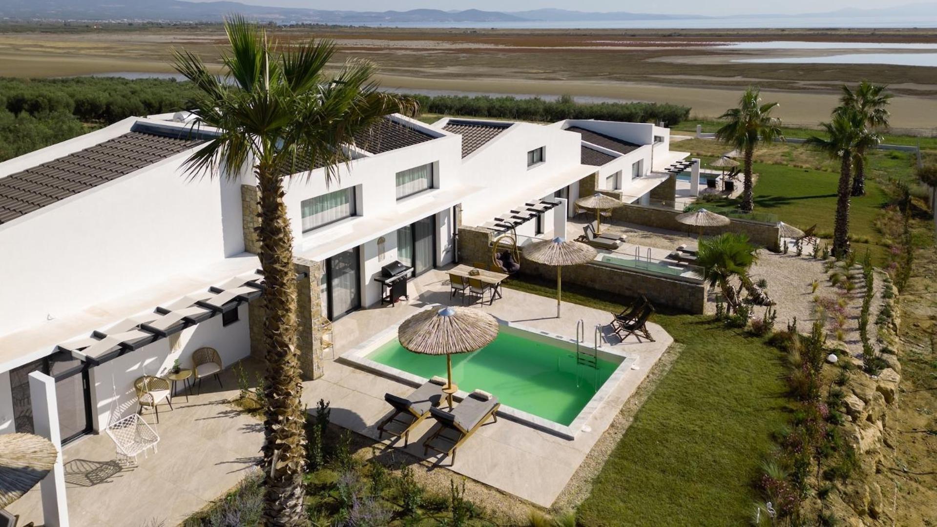 Flamingo View Suites & Villas Неа-Потидеа Экстерьер фото